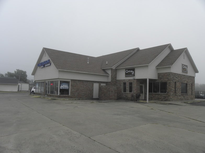 1209 W Cherokee St, Wagoner, OK for sale - Building Photo - Image 1 of 10