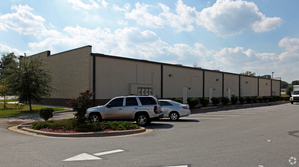 603 East Blvd, Williamston, NC for lease - Building Photo - Image 2 of 2