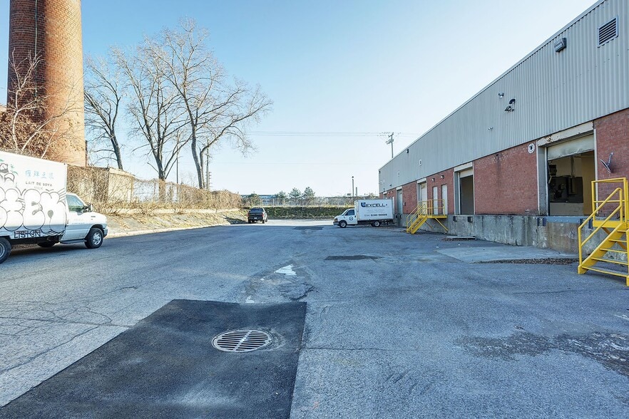 4800 Rue Saint-Ambroise, Montréal, QC for sale - Primary Photo - Image 1 of 1