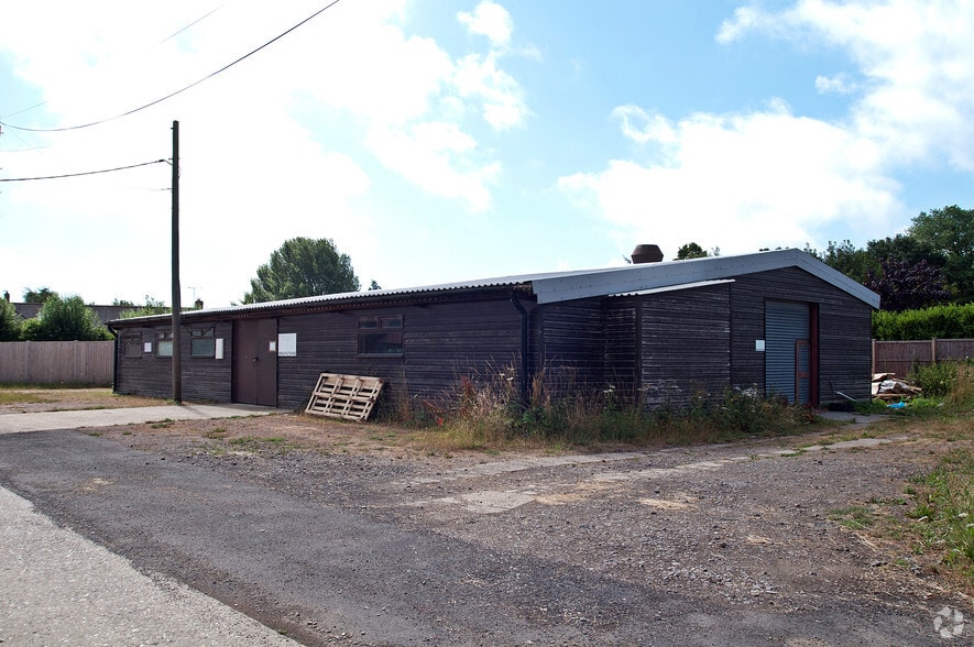 1-4 First Av, Chichester for lease - Primary Photo - Image 1 of 15