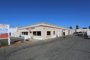 662-672 Enterprise St, Escondido CA - Warehouse