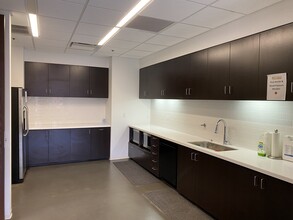 350 N Clark St, Chicago, IL for lease Interior Photo- Image 2 of 6