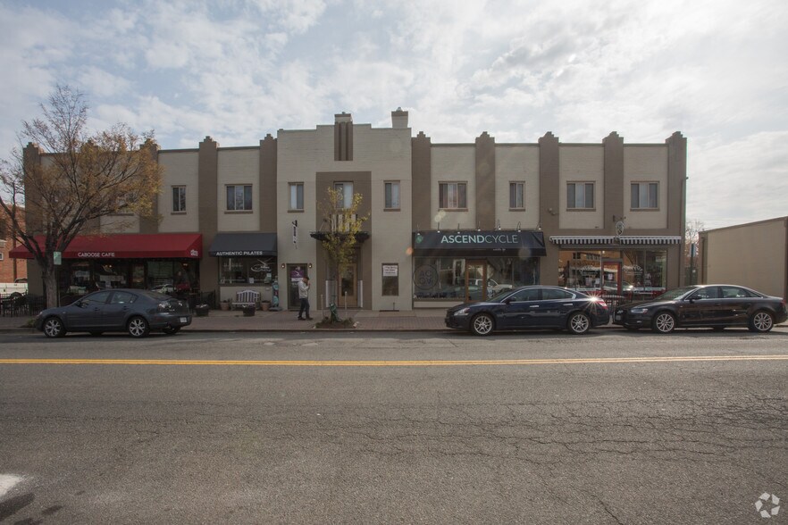 2413-2419 Mt Vernon Ave, Alexandria, VA for sale - Building Photo - Image 2 of 11