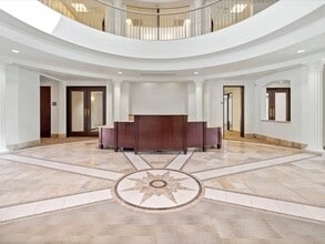 10275 N De Anza Blvd, Cupertino, CA for lease Interior Photo- Image 1 of 8