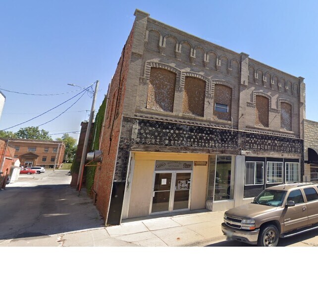 1108 2nd St, Perry, IA for sale - Primary Photo - Image 1 of 1