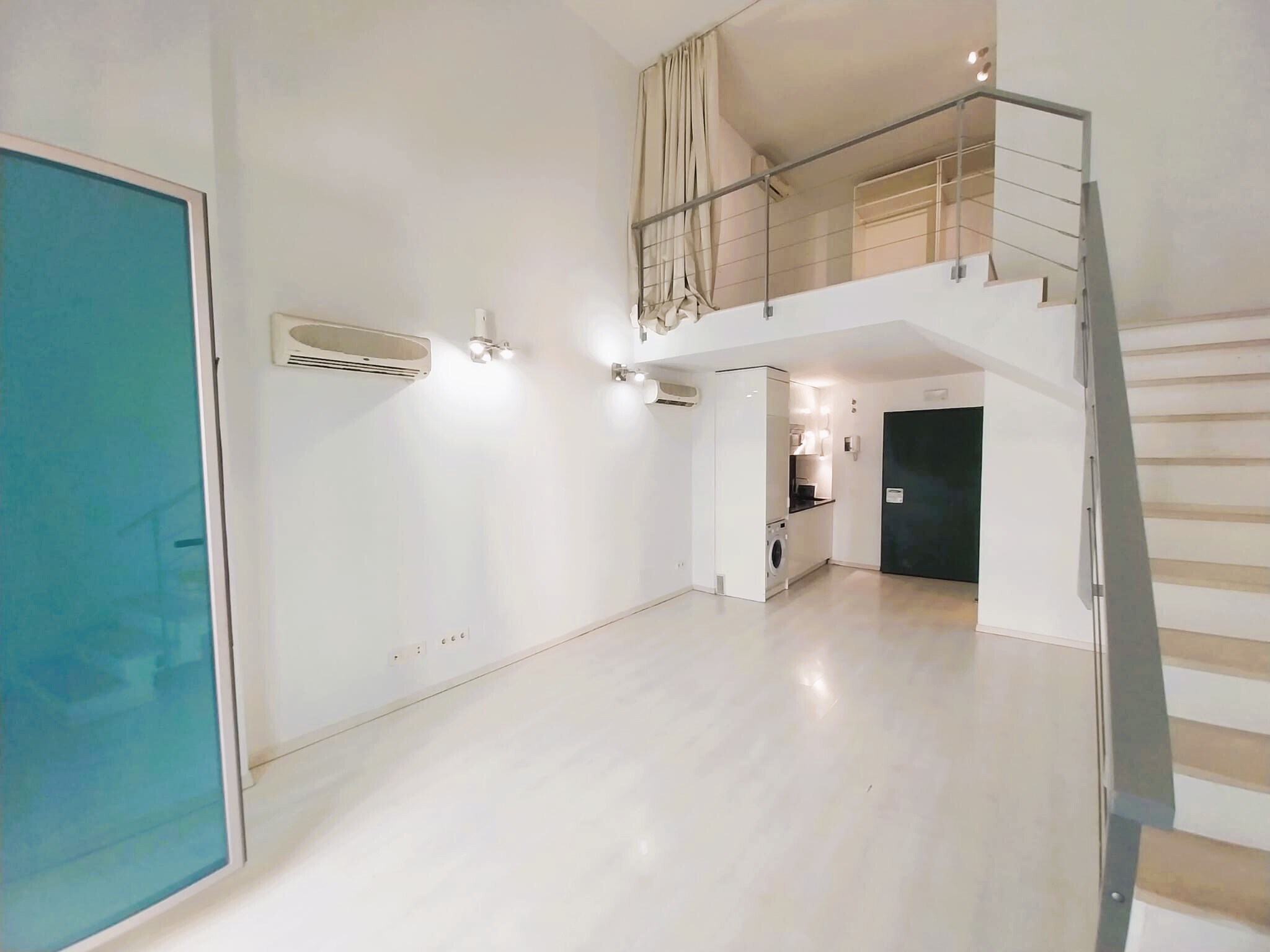Office in Madrid, Madrid for lease Interior Photo- Image 1 of 5