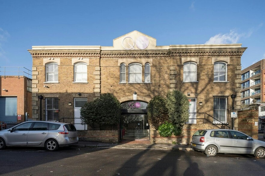 6 Blundell St, London for sale - Building Photo - Image 2 of 42