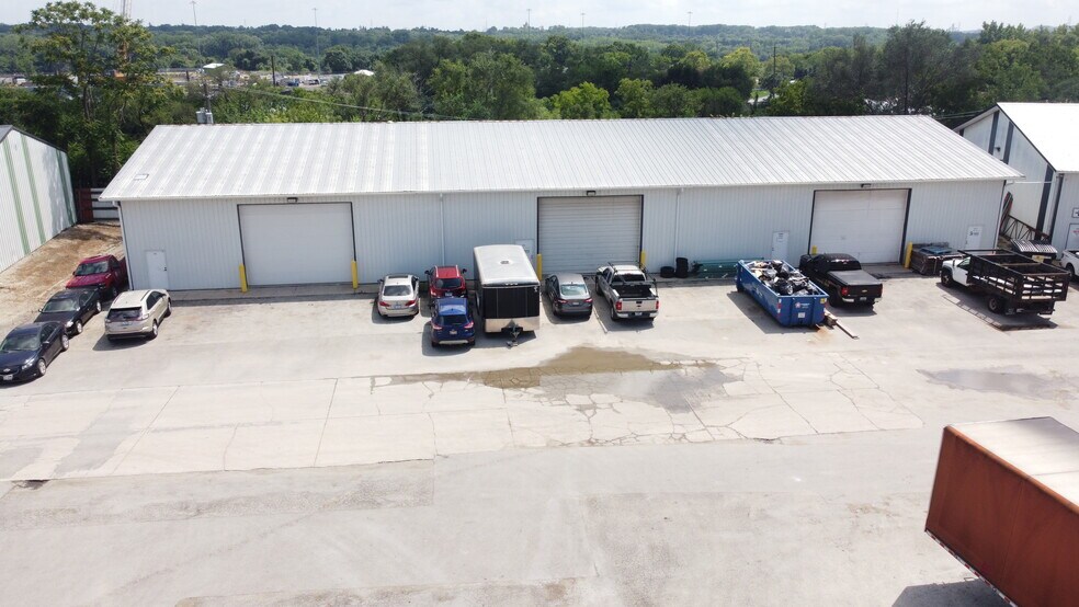 10 Graham Dr, Rockdale, IL for sale - Building Photo - Image 1 of 1