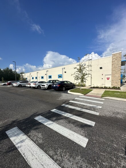 11794 HWY 301, Riverview, FL for lease - Building Photo - Image 3 of 5