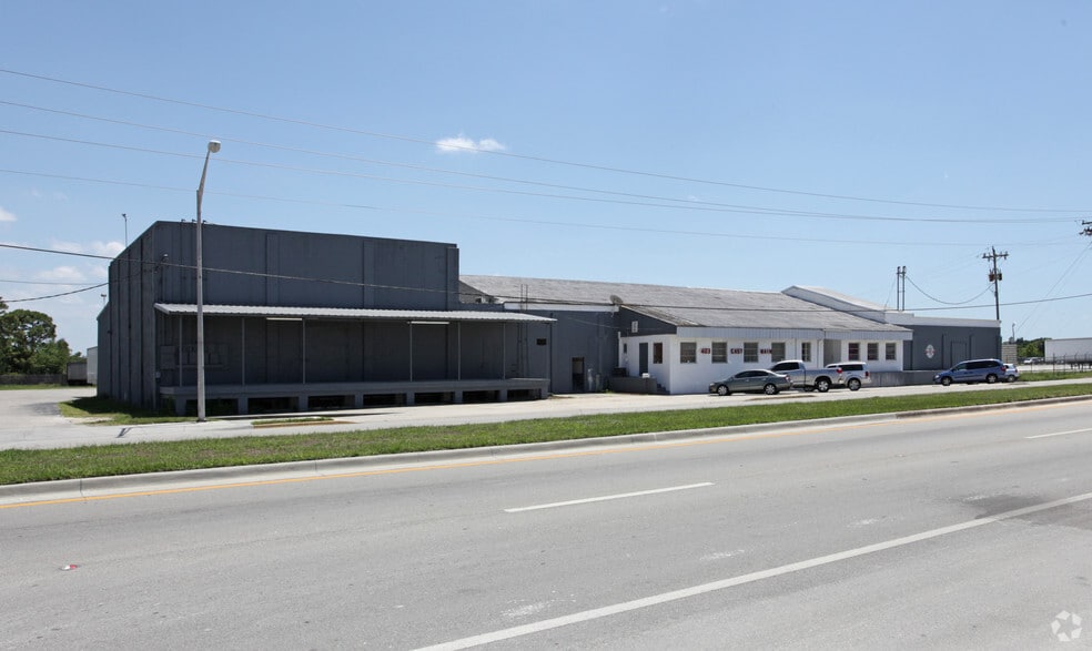 403 E Main St, Immokalee, FL 34142