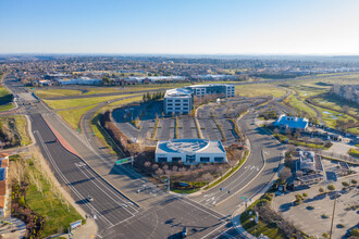 905 Highland Pointe Dr, Roseville, CA - AERIAL  map view