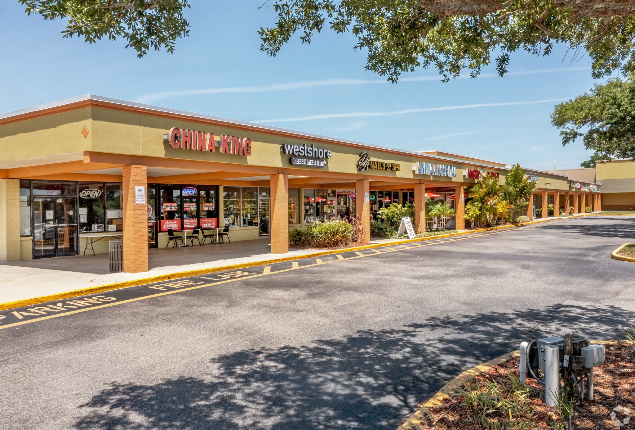 9201-9394 Oakhurst Rd, Seminole, FL for lease Primary Photo- Image 1 of 18