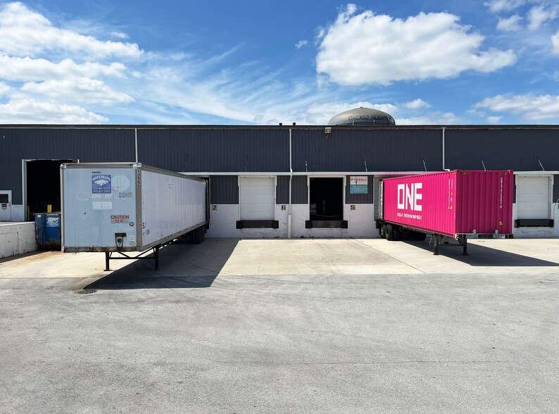 480 E Lincoln Hwy, Chicago Heights, IL for lease - Building Photo - Image 2 of 5