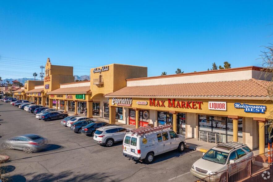 8450 W Sahara Ave, Las Vegas, NV for lease - Building Photo - Image 2 of 5