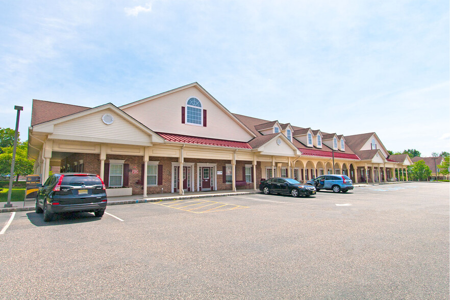 390 Amwell Rd, Hillsborough, NJ for lease - Building Photo - Image 3 of 10