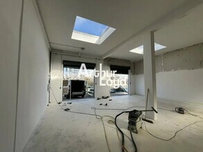 Flex in Fréjus for sale Interior Photo- Image 2 of 2