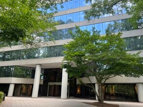 22 Inverness Center Pky, Birmingham, AL for lease Building Photo- Image 2 of 7