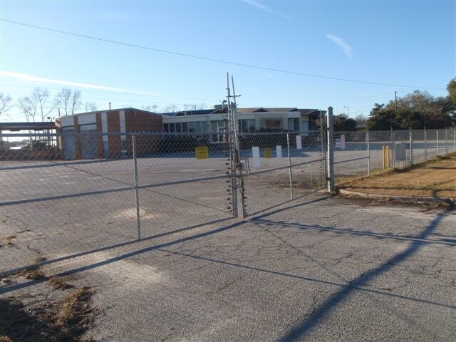 2601 Seaboard Coastline Dr, Savannah, GA for sale Building Photo- Image 1 of 1