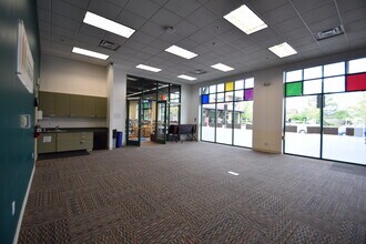 62080 Dean Swift Rd, Bend, OR for lease Interior Photo- Image 2 of 20