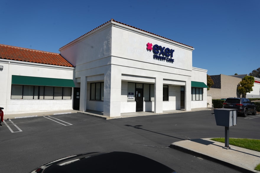 22855 Lake Forest Dr, Lake Forest, CA for lease - Building Photo - Image 1 of 6