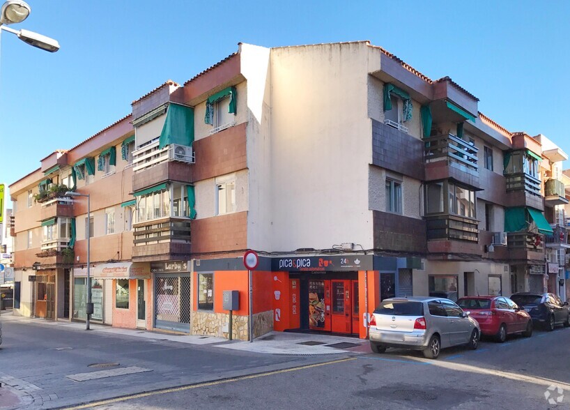 Calle Gran Vía, 26, Majadahonda, Madrid for sale - Building Photo - Image 2 of 4