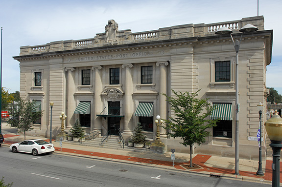 150 N Scott St, Joliet, IL for sale - Building Photo - Image 1 of 3