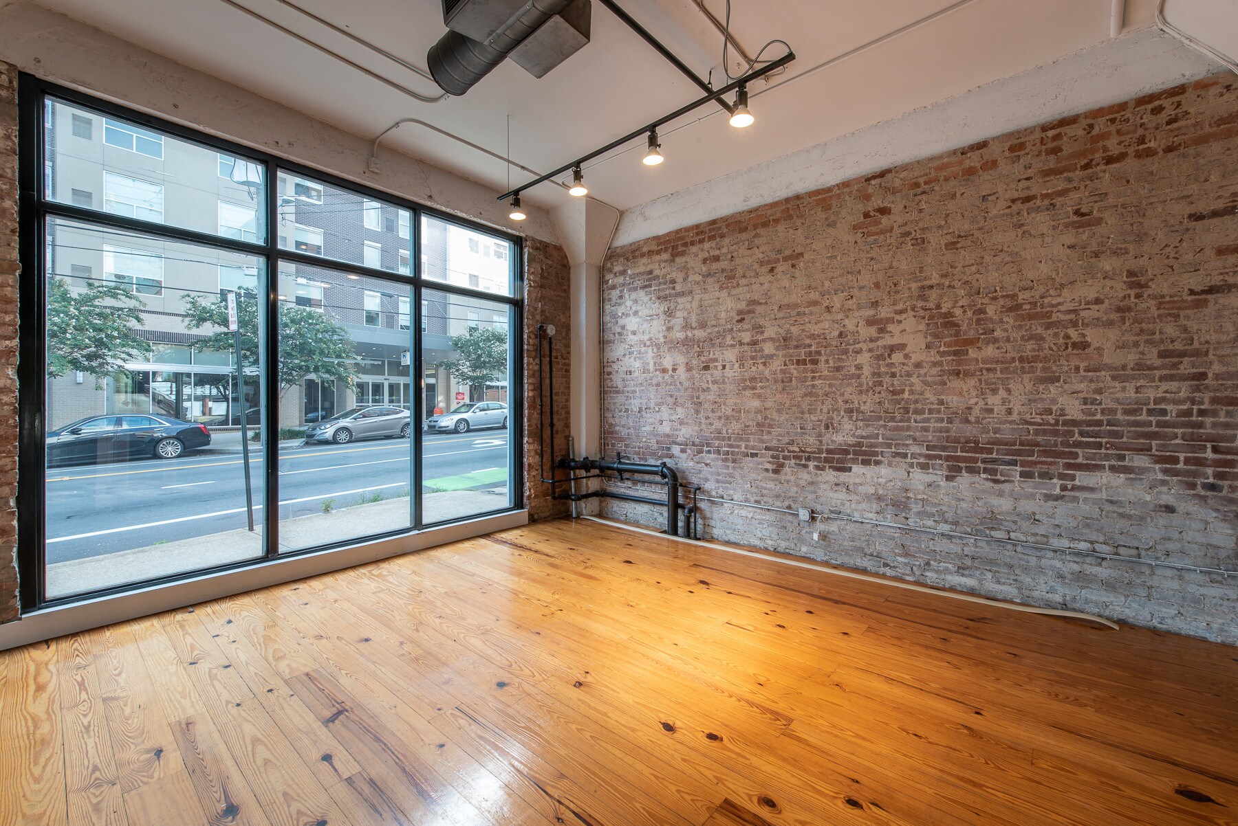 434 Marietta St NW, Atlanta, GA for lease Interior Photo- Image 1 of 3