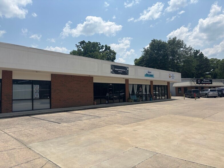 2032 Old 31 Hwy, Birmingham, AL for lease - Building Photo - Image 1 of 4