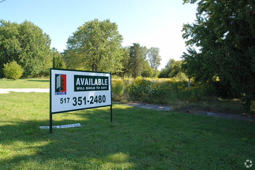 14073 S Old Us-27, Dewitt, MI for sale - Primary Photo - Image 1 of 1