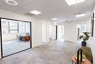 40 E Huron St, Chicago, IL for lease Matterport 3D Scan- Image 1 of 4