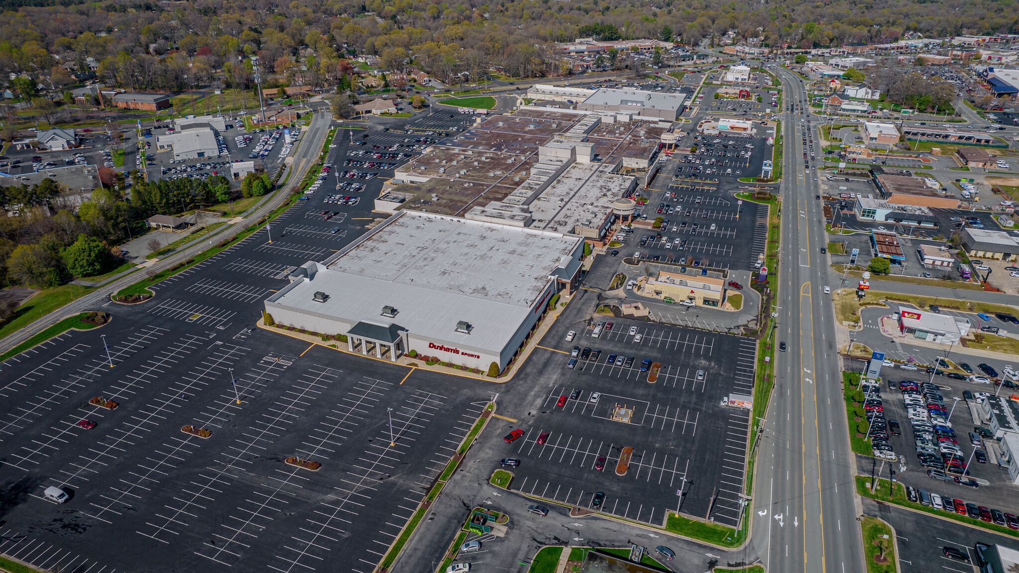 309 Huffman Mill Rd, Burlington, NC 27215 2 NEW OUTPARCEL PADS AT