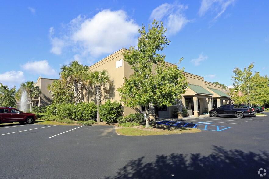 591 Browns Cove Rd, Ridgeland, SC 29936