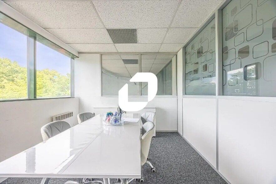 Office in Lognes for sale - Interior Photo - Image 3 of 9