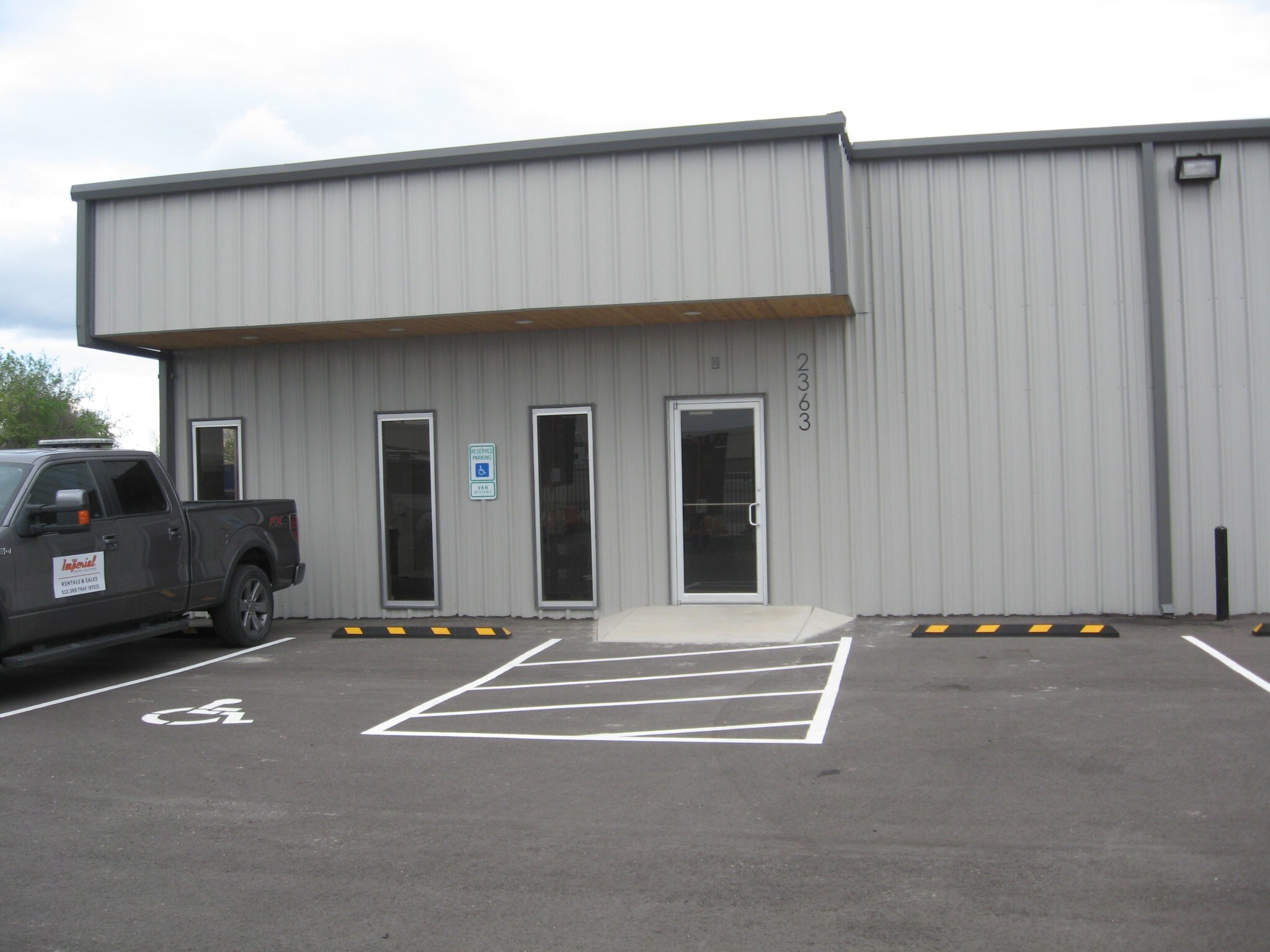 2363 Highway 71 E, Austin, TX for sale Building Photo- Image 1 of 1