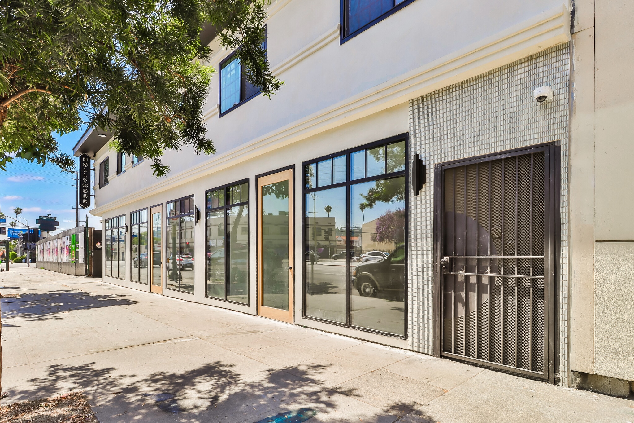 4514-4518 Hollywood Blvd, Los Angeles, CA for lease Building Photo- Image 1 of 32