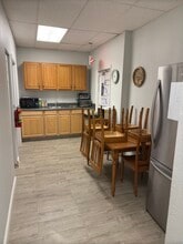 17880 Toledo Blade Blvd, Port Charlotte, FL for sale Interior Photo- Image 1 of 12