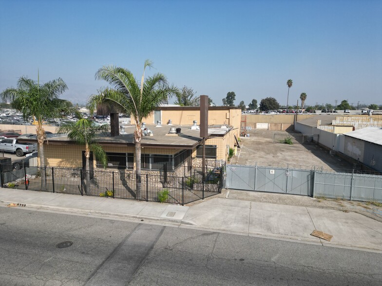 651 N Waterman Ave, San Bernardino, CA for lease - Building Photo - Image 2 of 27