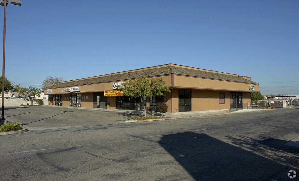 10014 Rosedale Hwy, Bakersfield, CA 93312
