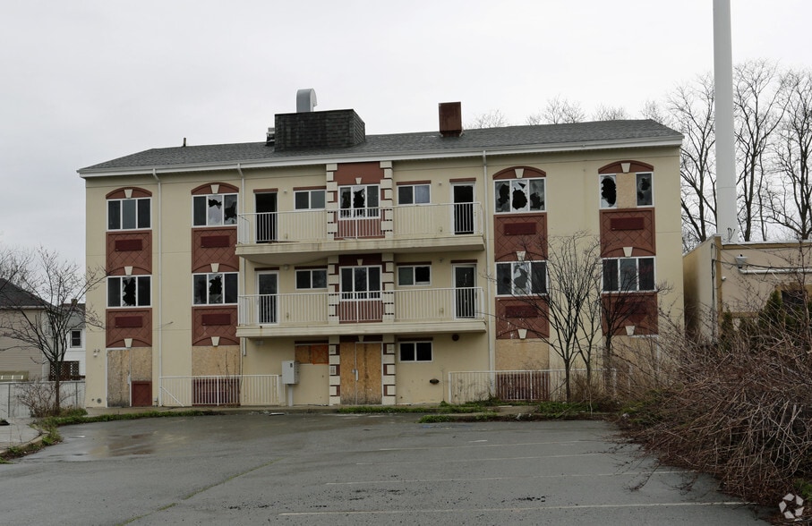 203 Main St, Staten Island, NY for sale - Primary Photo - Image 1 of 1
