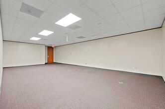 1002 Gemini St, Houston, TX for lease Interior Photo- Image 2 of 10