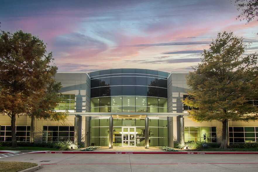 6100 Tennyson Pky, Plano, TX for lease - Building Photo - Image 1 of 28