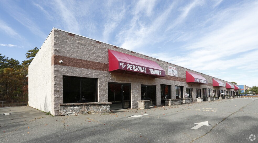 299 Us 9, Waretown, NJ 08758