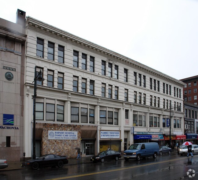 171-181 Market St, Paterson, NJ for sale - Building Photo - Image 2 of 43