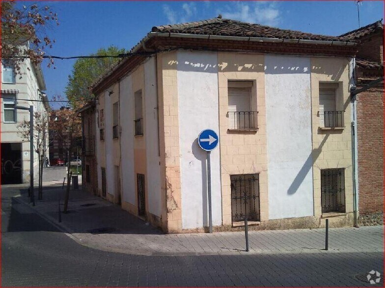 Plaza del Tejar, 7, Azuqueca de Henares, Guadalajara for sale - Building Photo - Image 1 of 3