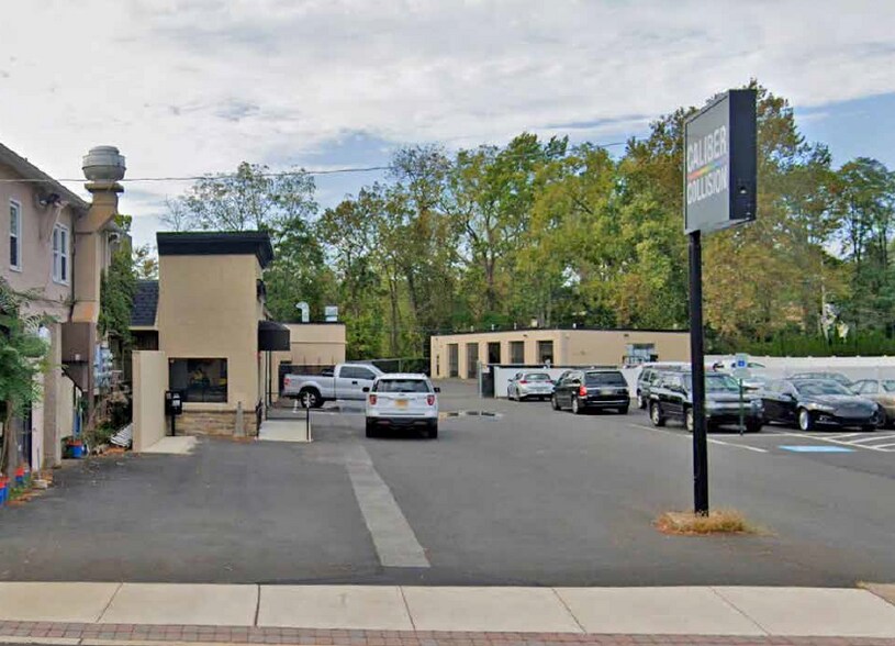 324332 S York Rd, Hatboro, PA 19040 Caliber Collision Philadelphia