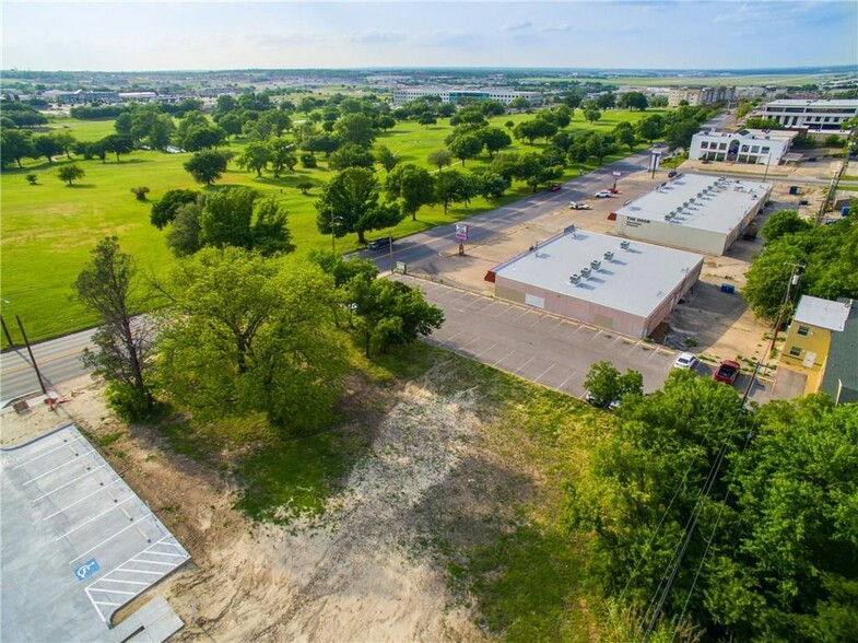 3033 Lackland Rd, Fort Worth, TX for sale - Building Photo - Image 3 of 4