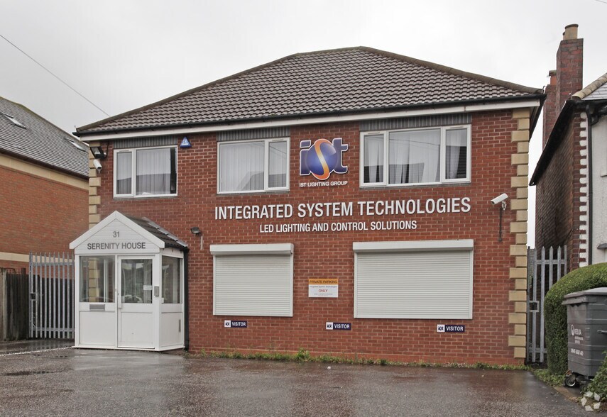 31 Gate Ln, Sutton Coldfield for sale - Primary Photo - Image 1 of 1