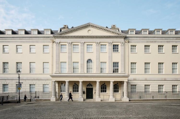 2 Whittaker Ave, Richmond for lease - Building Photo - Image 1 of 1