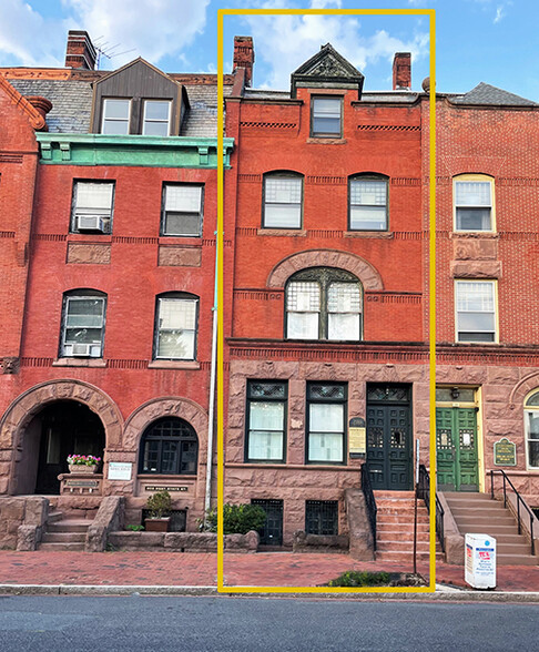 200 W State St, Trenton, NJ for sale - Building Photo - Image 1 of 22