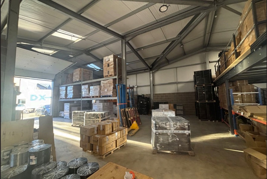 Boundary Bank Ln, Kendal for lease Interior Photo- Image 1 of 3